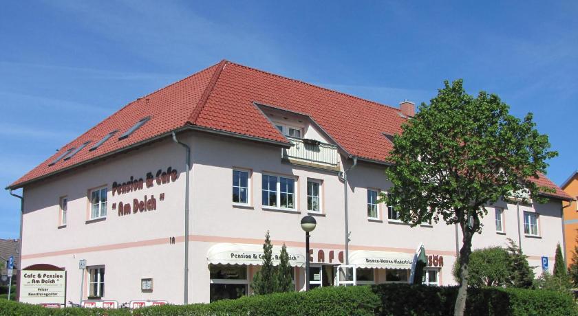 Pension Am Deich Kröslin 外观 照片